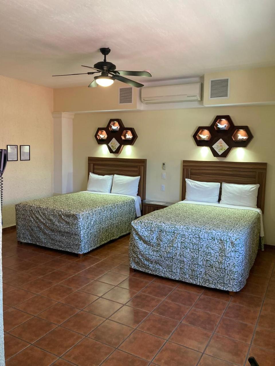 Hotel Casa De Las Palomas Tonalá Kültér fotó